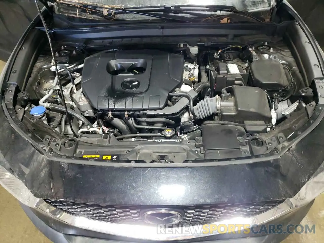 12 Фотография поврежденного автомобиля 3MVDMBBM7RM698567 MAZDA CX30 2024