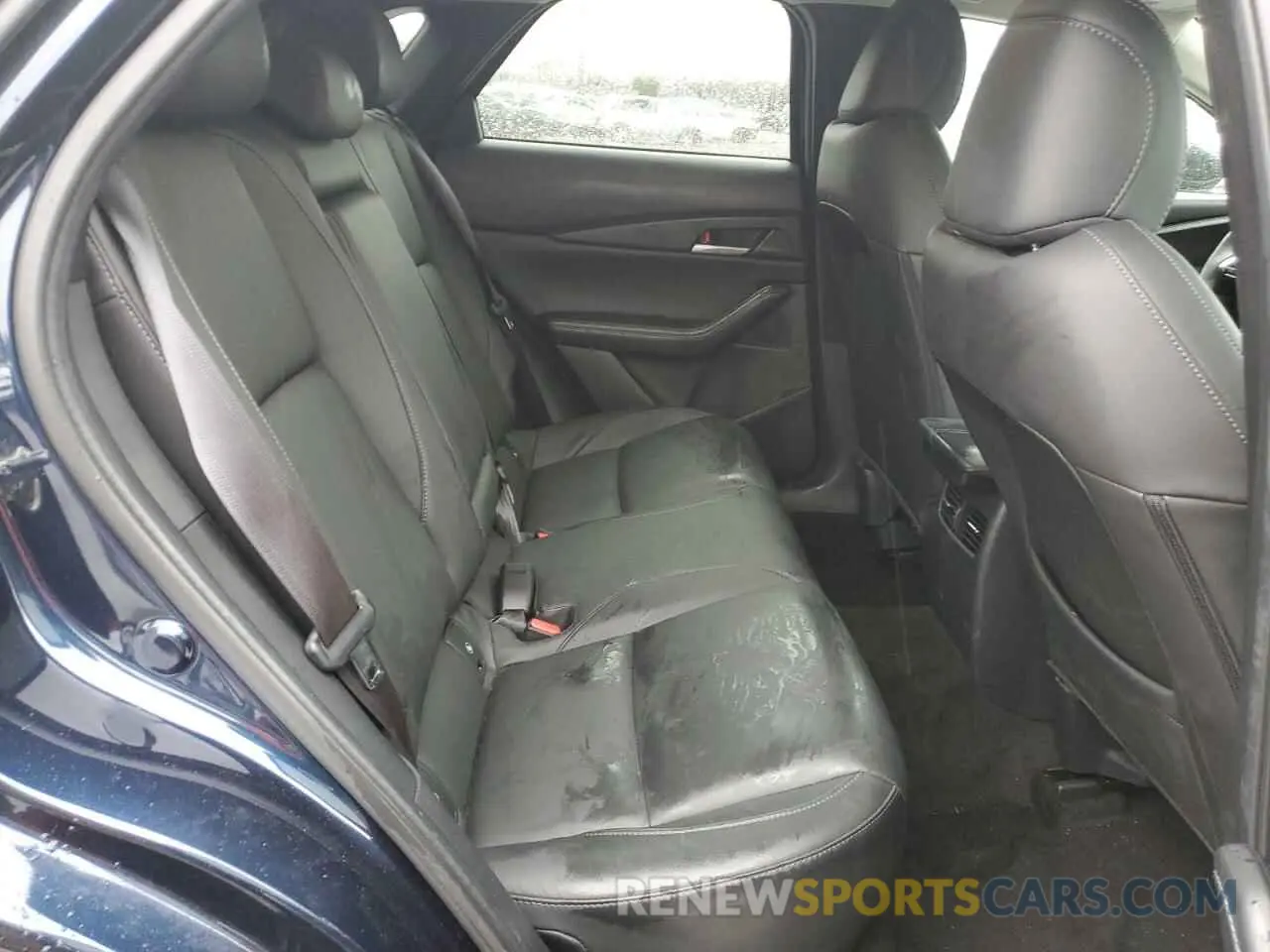 10 Фотография поврежденного автомобиля 3MVDMBBM8RM706109 MAZDA CX30 2024