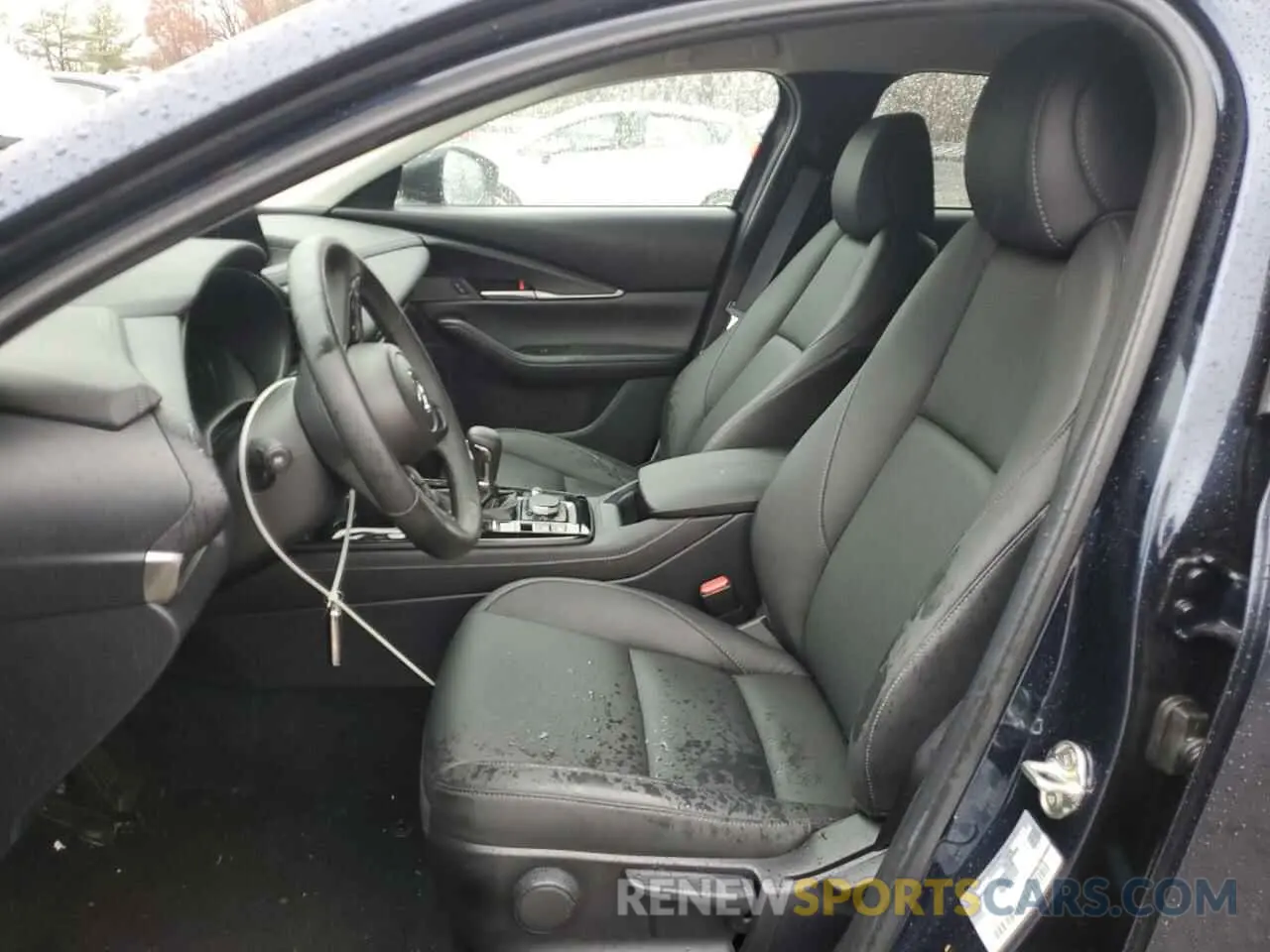 7 Фотография поврежденного автомобиля 3MVDMBBM8RM706109 MAZDA CX30 2024