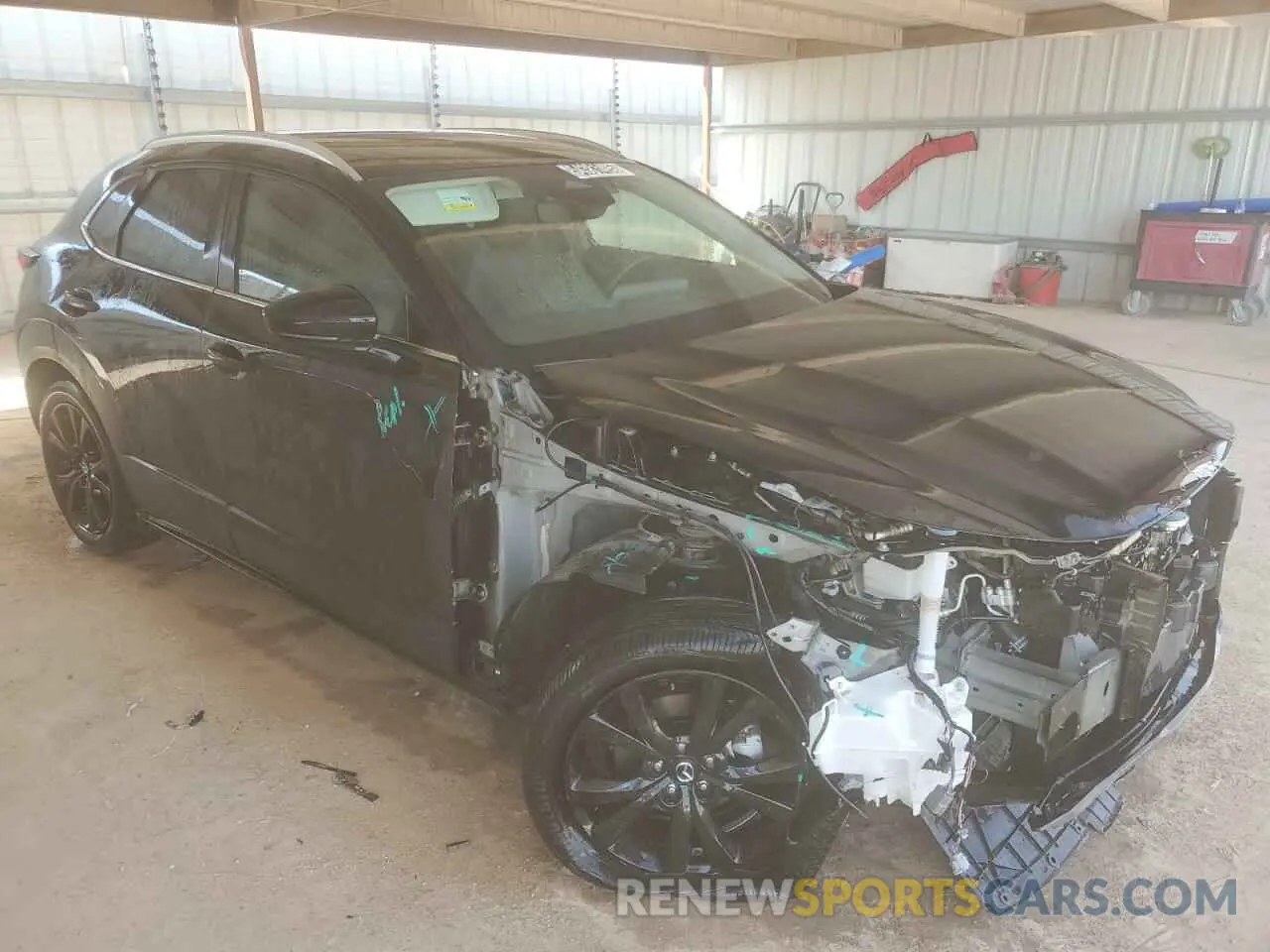 4 Фотография поврежденного автомобиля 3MVDMBBM9RM655994 MAZDA CX30 2024