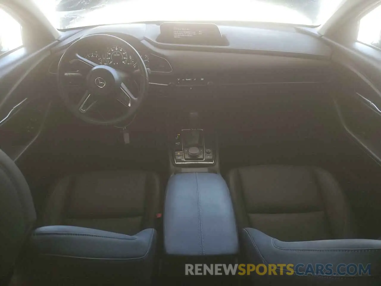 8 Фотография поврежденного автомобиля 3MVDMBBM9RM655994 MAZDA CX30 2024