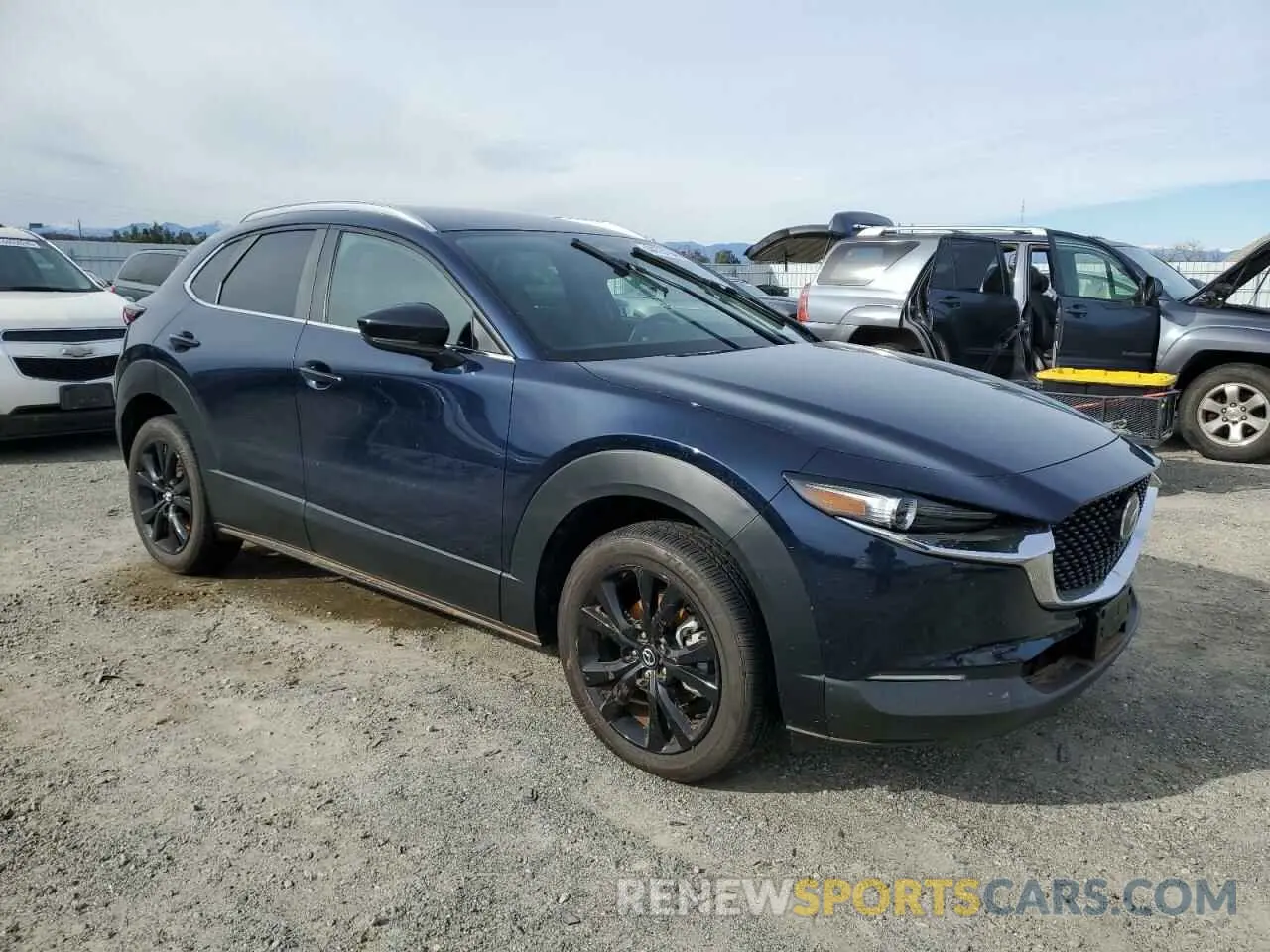4 Photograph of a damaged car 3MVDMBBM9RM664646 MAZDA CX30 2024