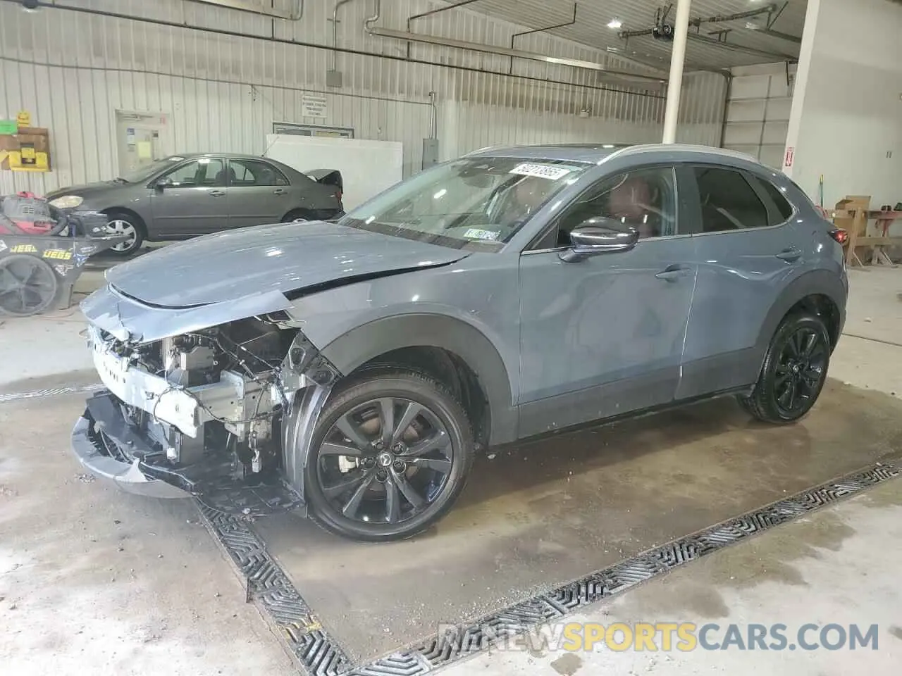 1 Фотография поврежденного автомобиля 3MVDMBCM0RM600185 MAZDA CX30 2024