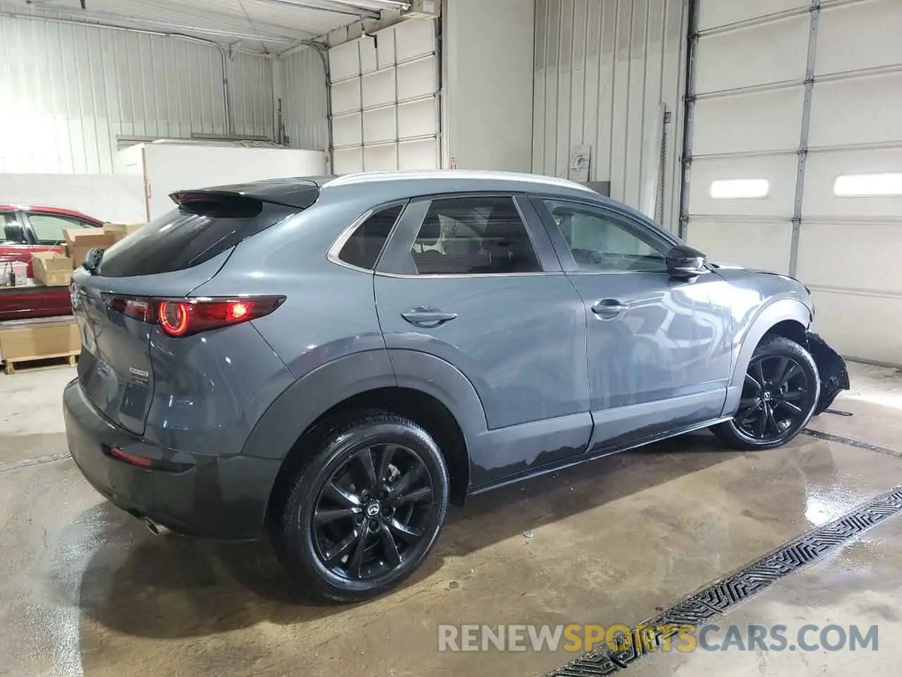 3 Фотография поврежденного автомобиля 3MVDMBCM0RM600185 MAZDA CX30 2024