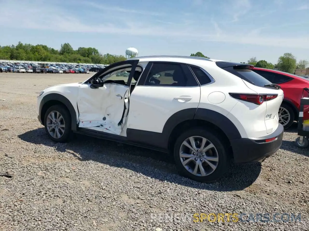2 Photograph of a damaged car 3MVDMBCM0RM630366 MAZDA CX30 2024