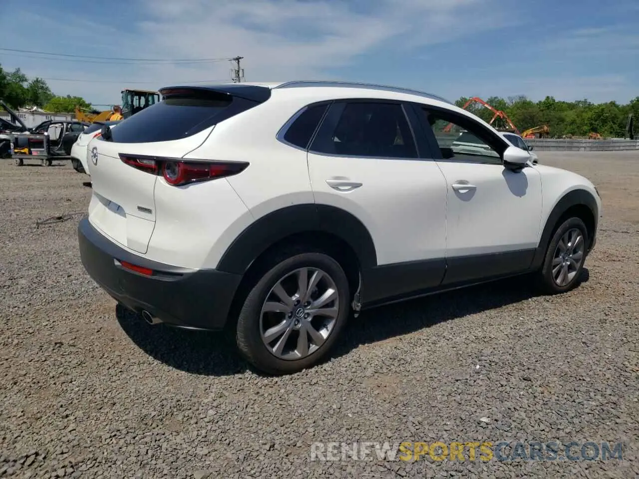 3 Photograph of a damaged car 3MVDMBCM0RM630366 MAZDA CX30 2024
