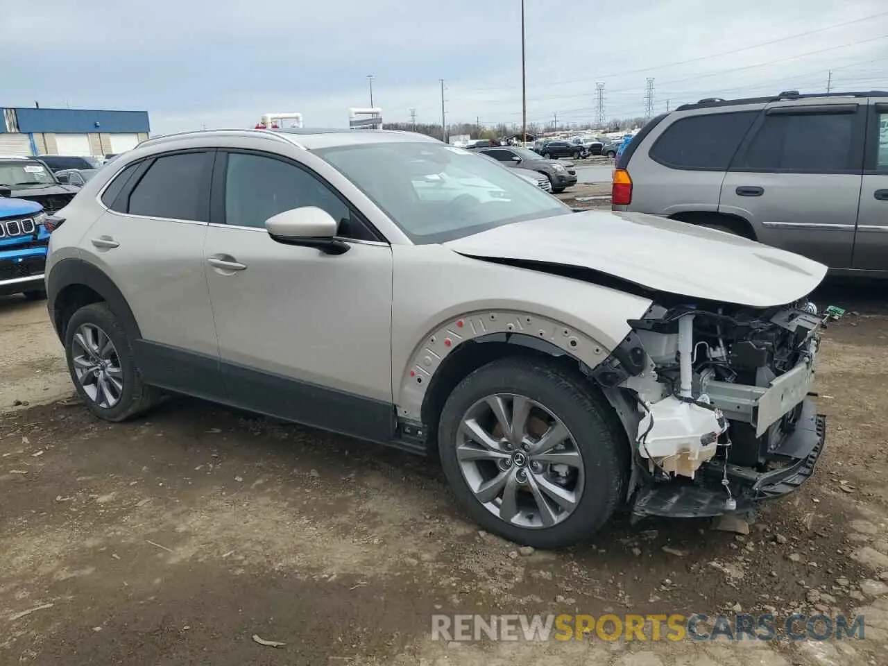 4 Фотография поврежденного автомобиля 3MVDMBCM1RM612734 MAZDA CX30 2024