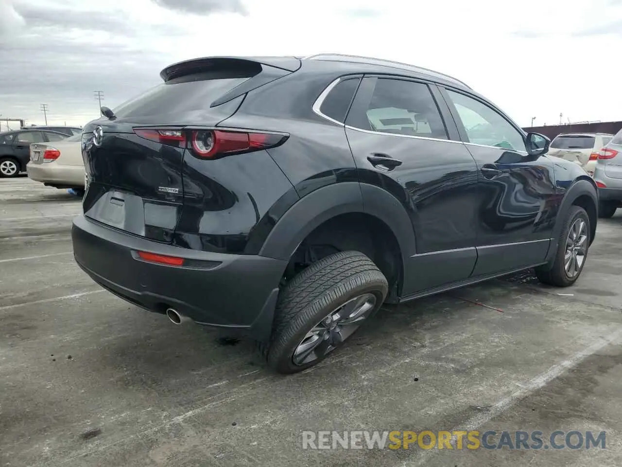 3 Фотография поврежденного автомобиля 3MVDMBCM1RM618954 MAZDA CX30 2024