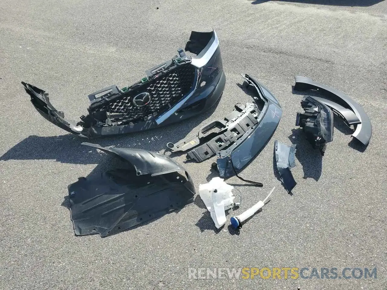 13 Photograph of a damaged car 3MVDMBCM1RM659830 MAZDA CX30 2024