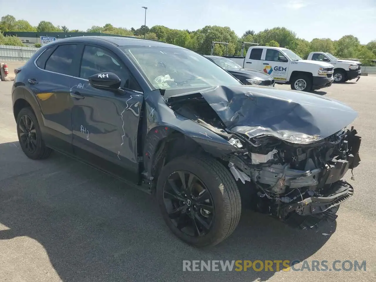 4 Photograph of a damaged car 3MVDMBCM1RM659830 MAZDA CX30 2024