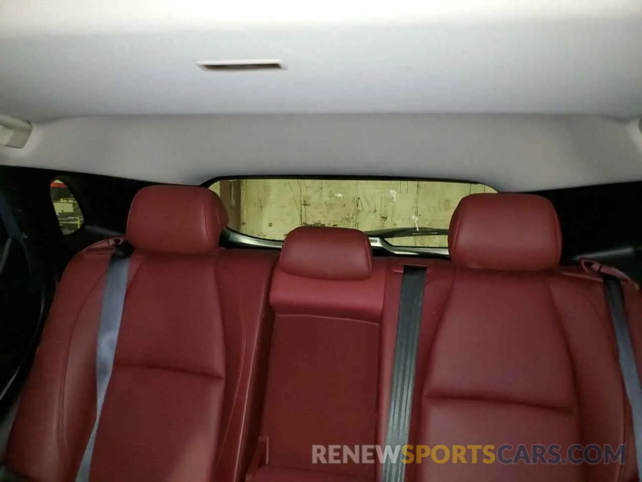10 Photograph of a damaged car 3MVDMBCM3RM650546 MAZDA CX30 2024