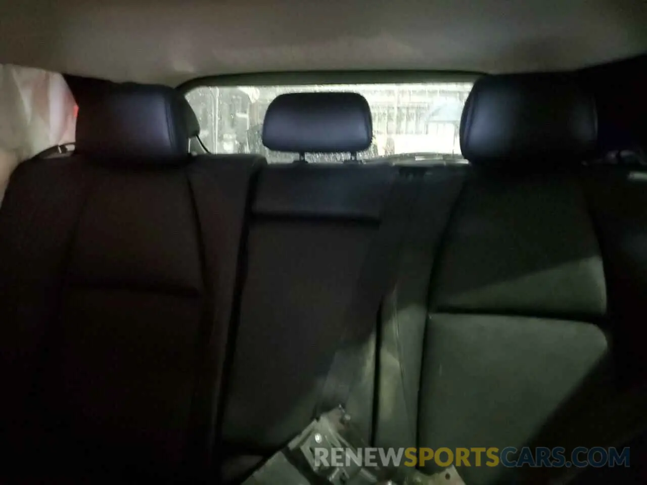10 Фотография поврежденного автомобиля 3MVDMBCM5RM635014 MAZDA CX30 2024