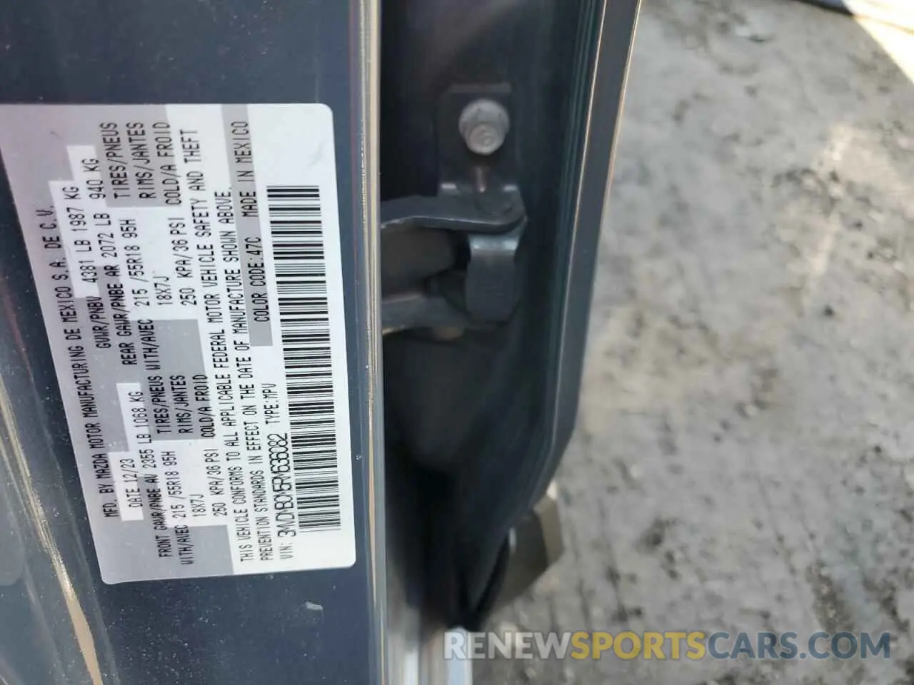 12 Photograph of a damaged car 3MVDMBCM5RM636082 MAZDA CX30 2024