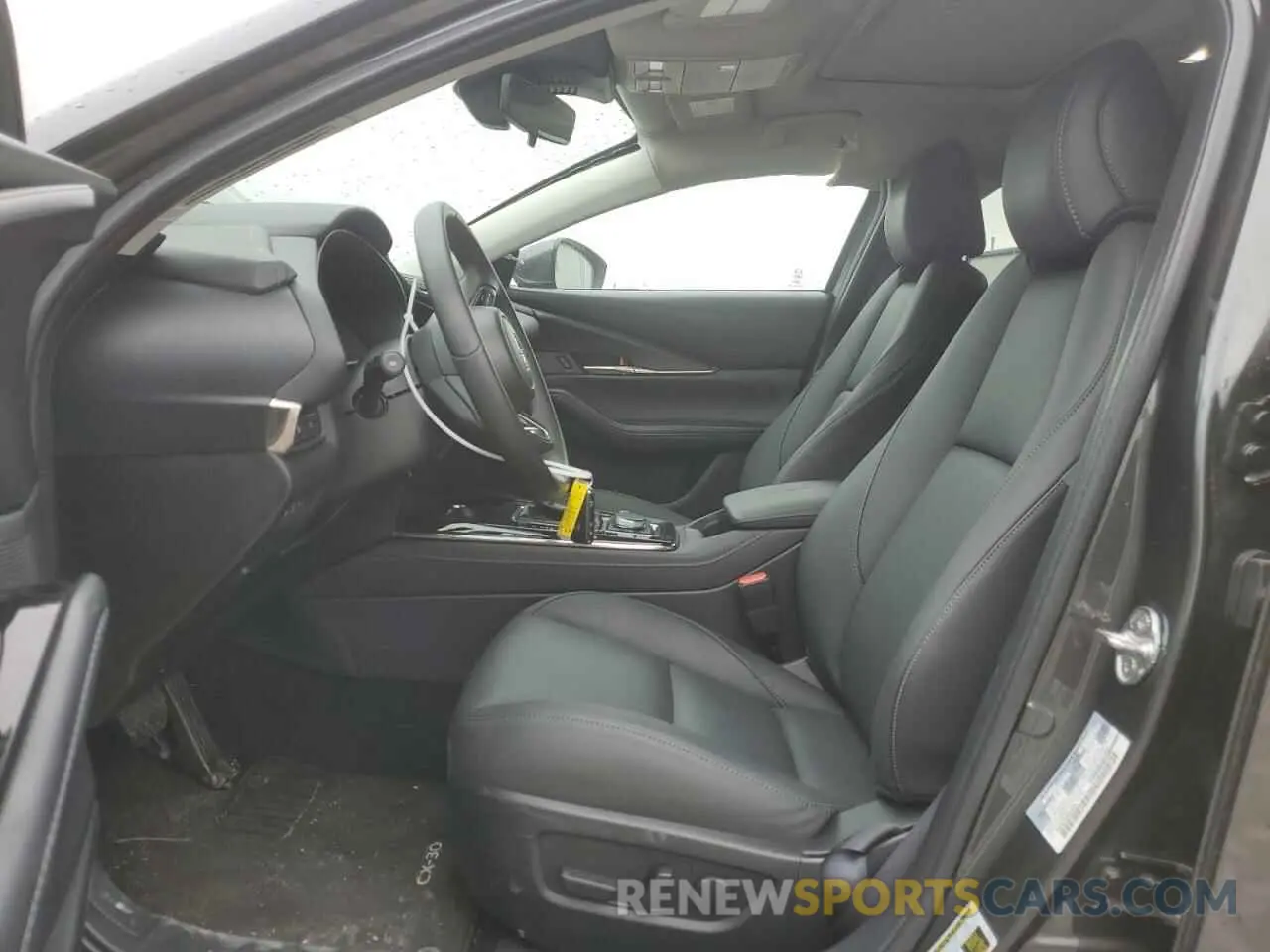 7 Фотография поврежденного автомобиля 3MVDMBCM6RM616634 MAZDA CX30 2024