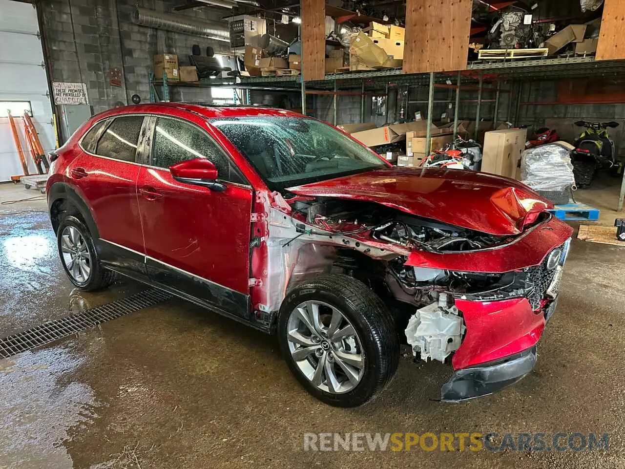 2 Фотография поврежденного автомобиля 3MVDMBCM7RM695957 MAZDA CX30 2024
