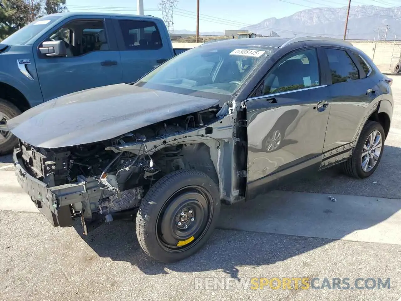 1 Фотография поврежденного автомобиля 3MVDMBCM8RM612102 MAZDA CX30 2024
