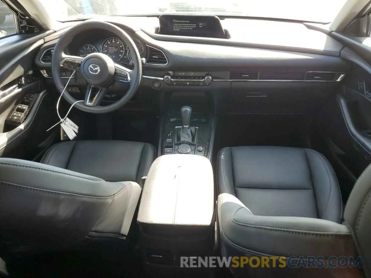 8 Фотография поврежденного автомобиля 3MVDMBCM8RM612102 MAZDA CX30 2024