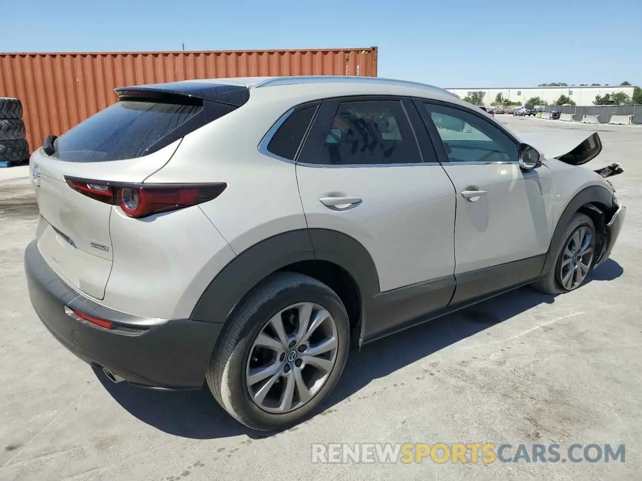 3 Photograph of a damaged car 3MVDMBCM9RM608575 MAZDA CX30 2024