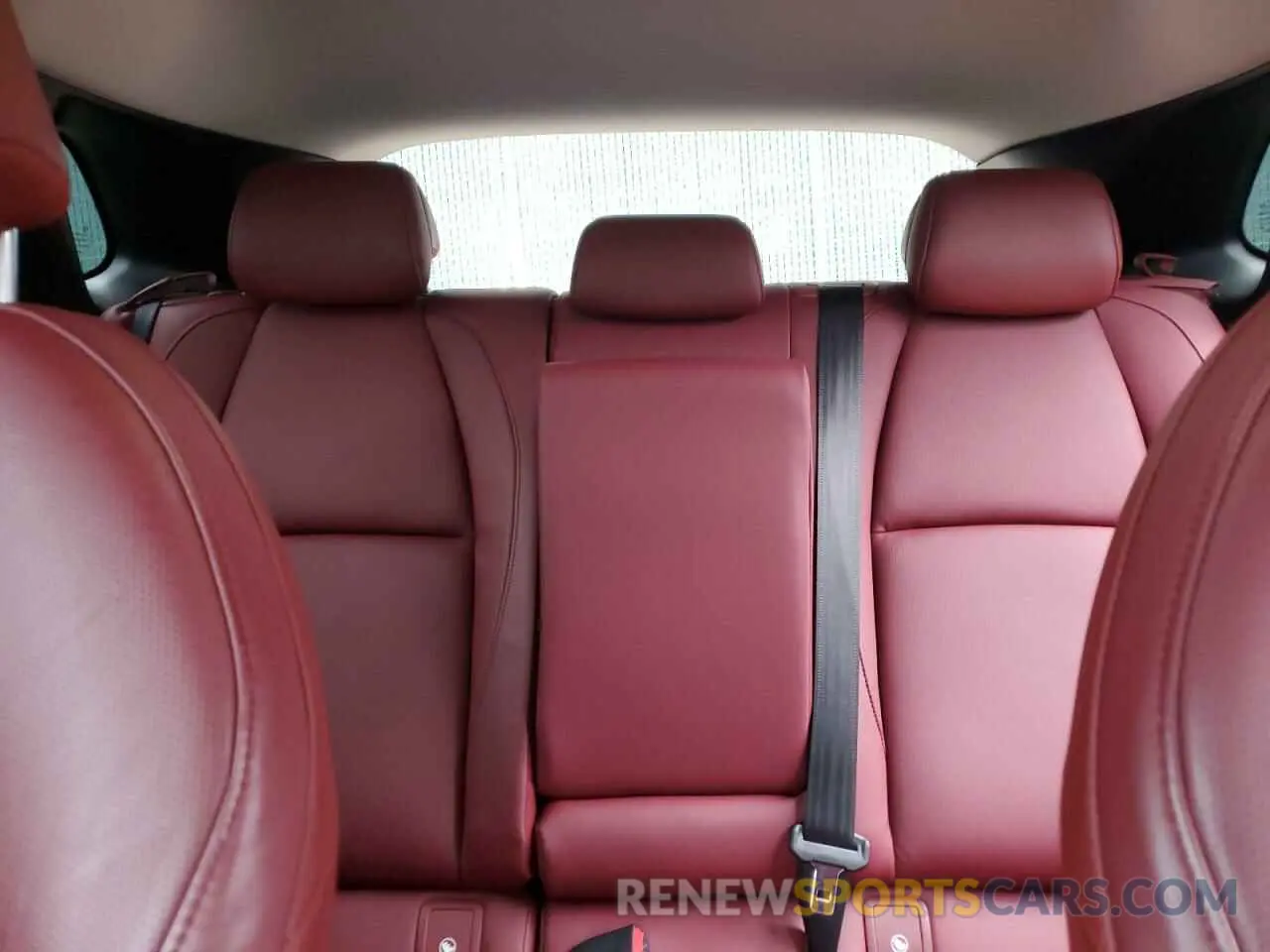 10 Фотография поврежденного автомобиля 3MVDMBCM9RM622735 MAZDA CX30 2024