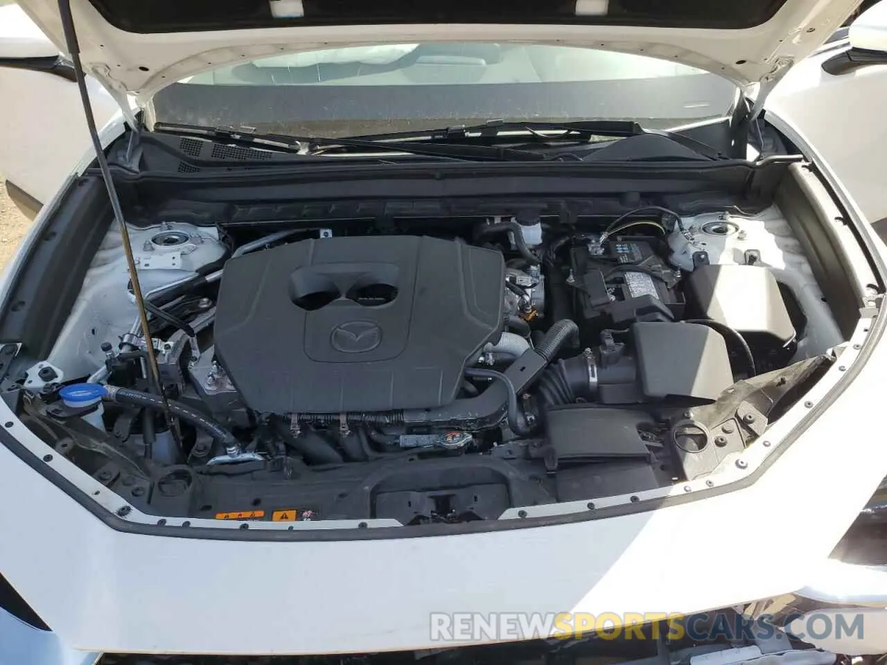 11 Фотография поврежденного автомобиля 3MVDMBCM9RM715920 MAZDA CX30 2024