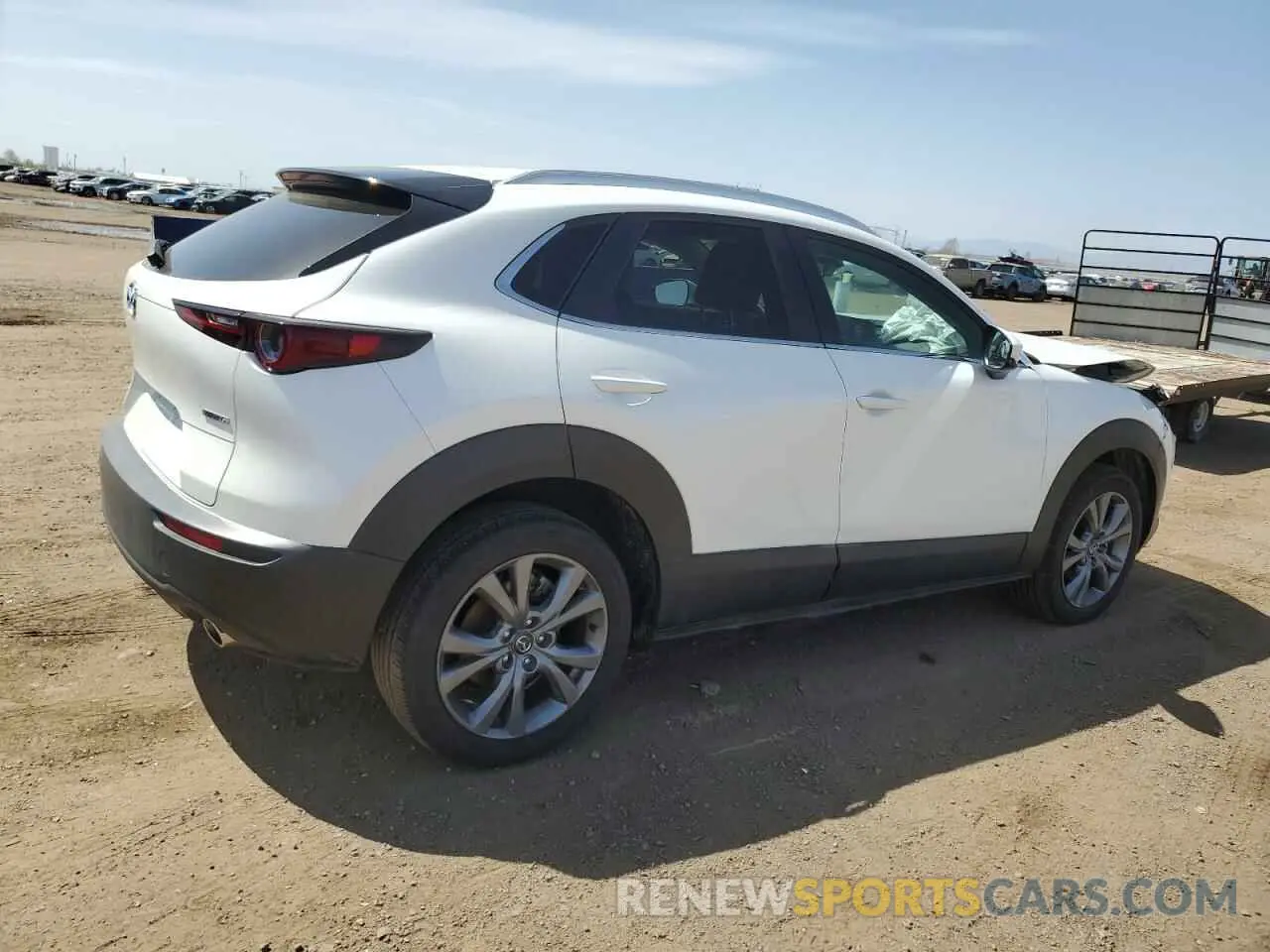 3 Фотография поврежденного автомобиля 3MVDMBCM9RM715920 MAZDA CX30 2024