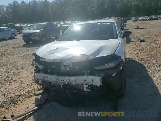 12 Photograph of a damaged car 3MVDMBEY0RM690146 MAZDA CX30 2024