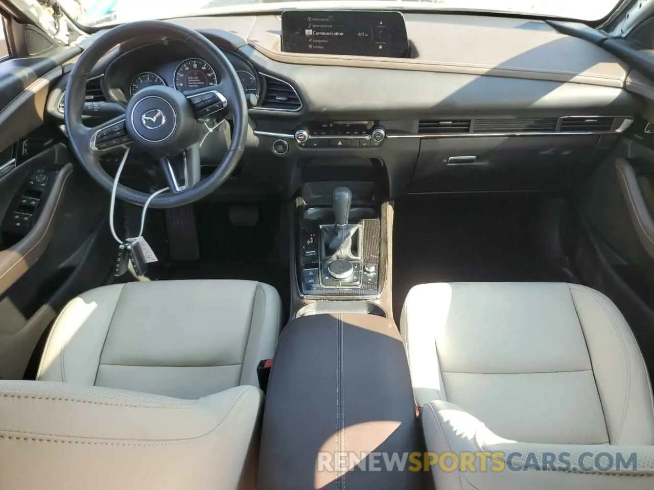 8 Фотография поврежденного автомобиля 3MVDMBEY1RM636015 MAZDA CX30 2024
