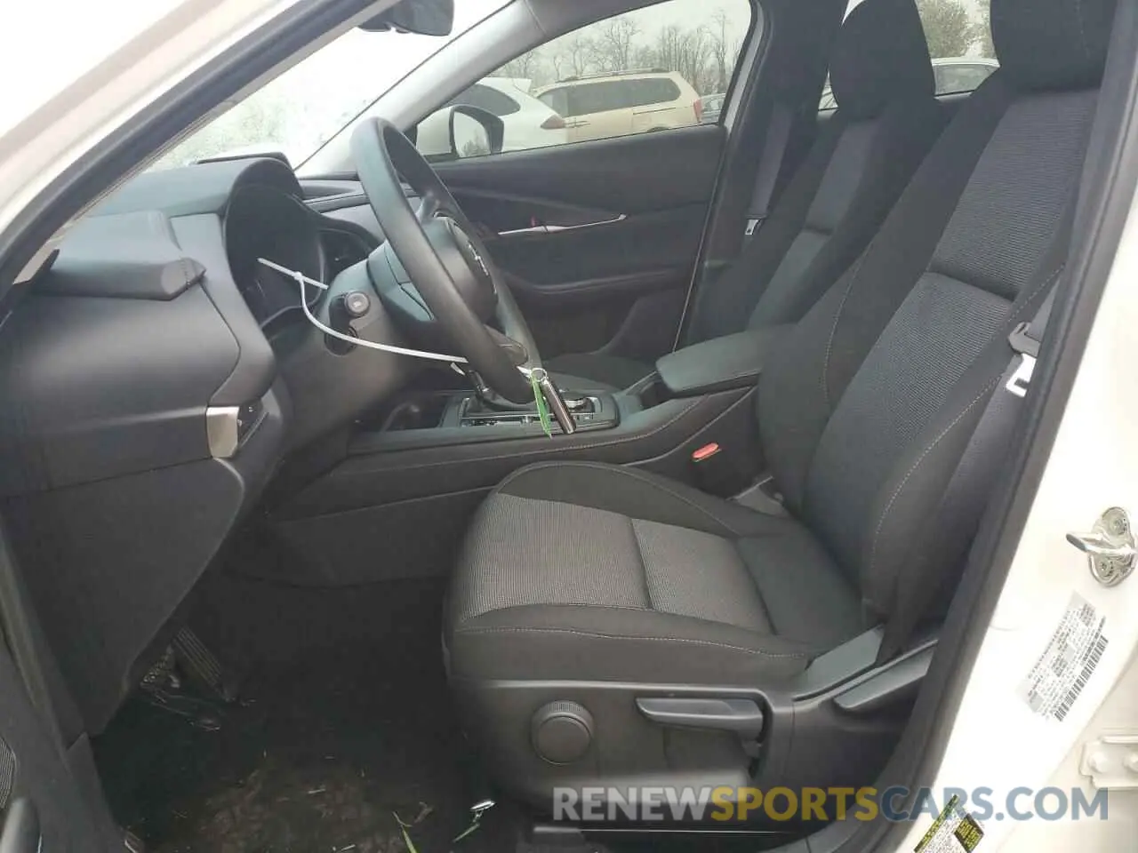 7 Photograph of a damaged car 3MVDMBAM1SM815003 MAZDA CX30 2025