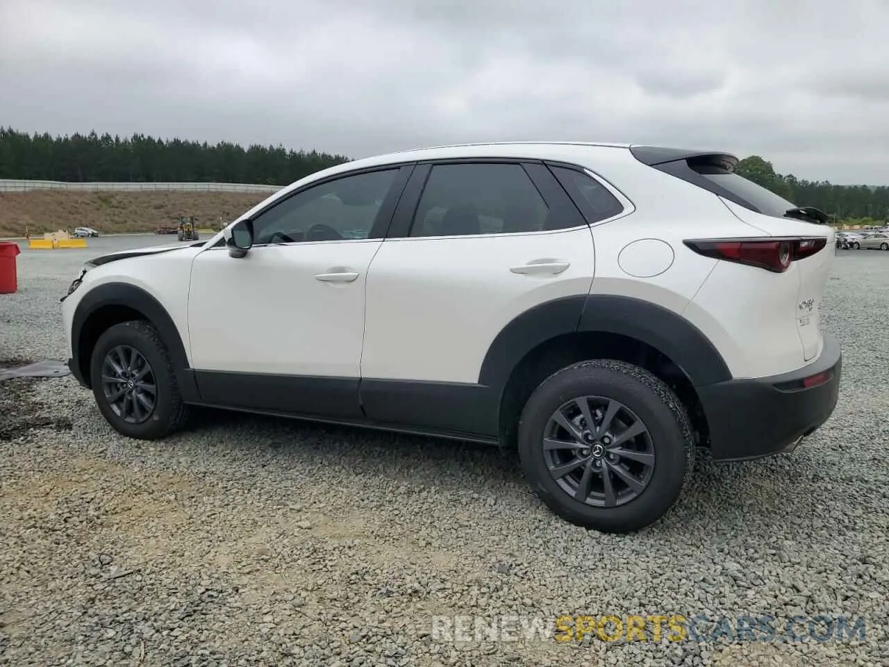 2 Photograph of a damaged car 3MVDMBAM2SM764529 MAZDA CX30 2025