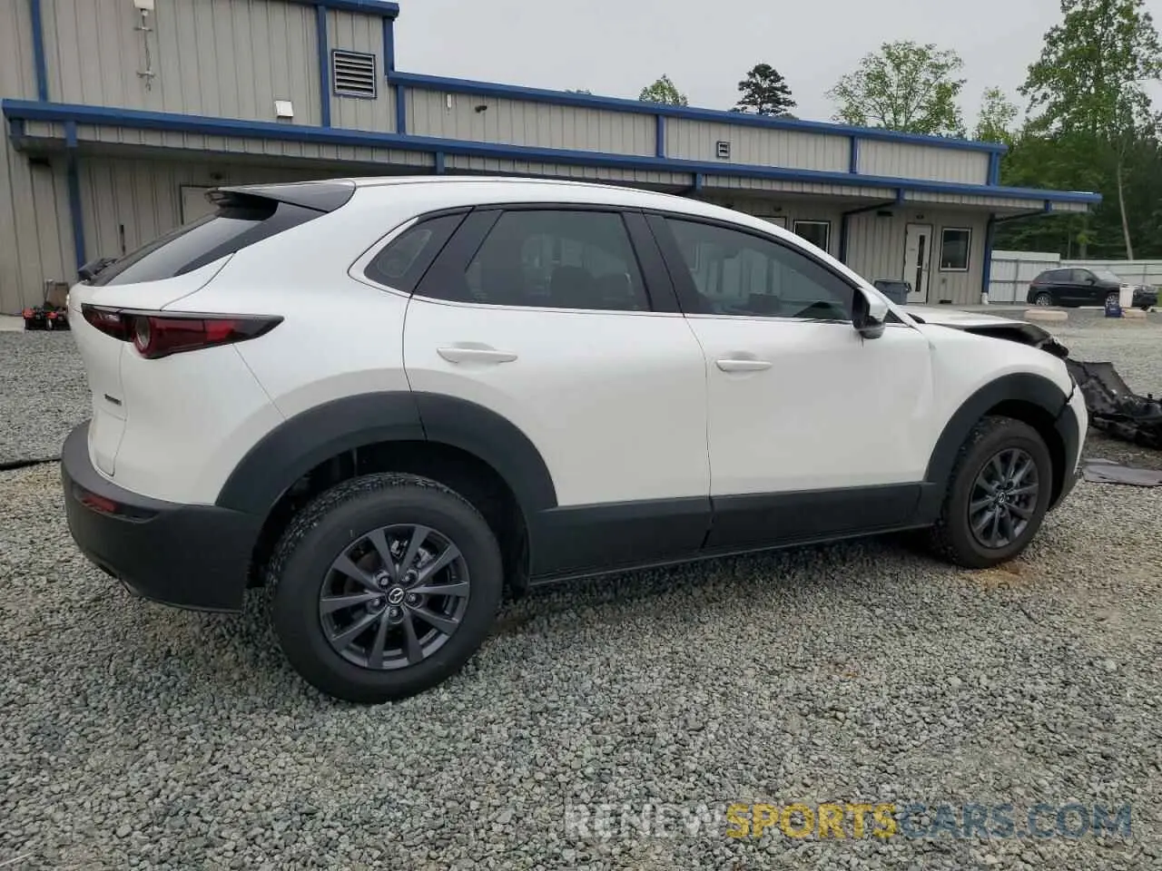 3 Photograph of a damaged car 3MVDMBAM2SM764529 MAZDA CX30 2025