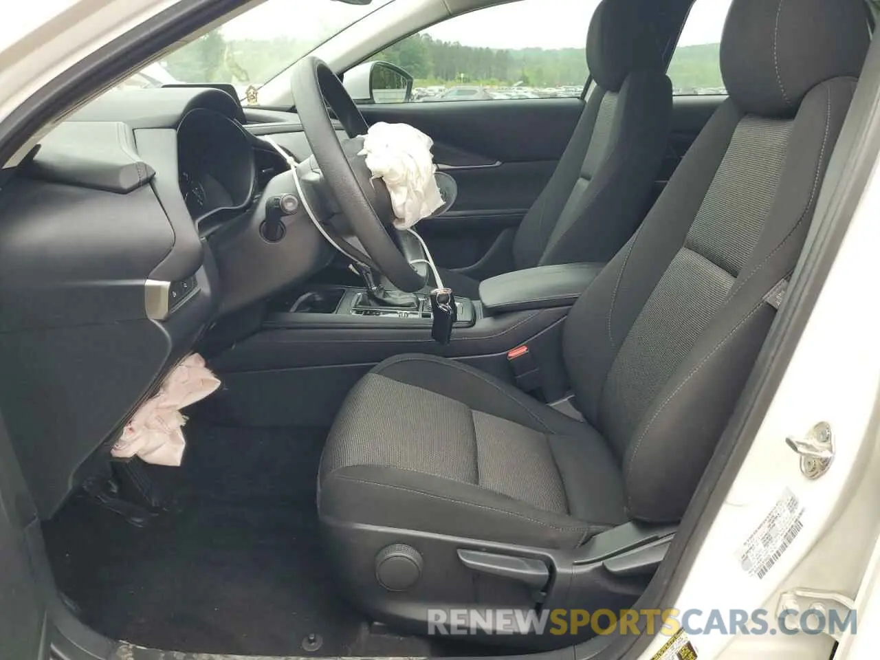 7 Photograph of a damaged car 3MVDMBAM2SM764529 MAZDA CX30 2025