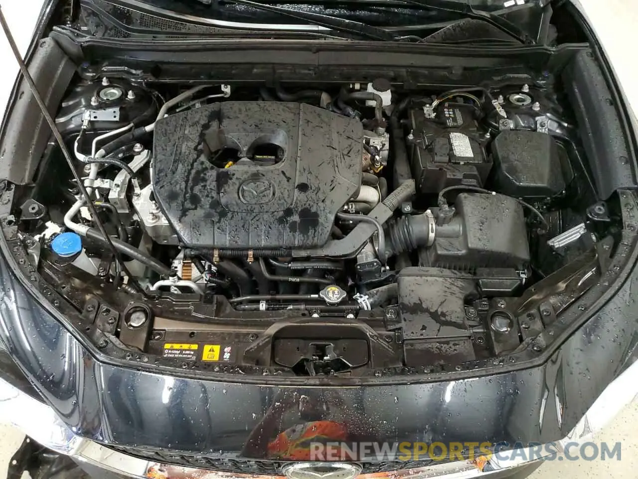 12 Photograph of a damaged car 3MVDMBBM0SM762518 MAZDA CX30 2025