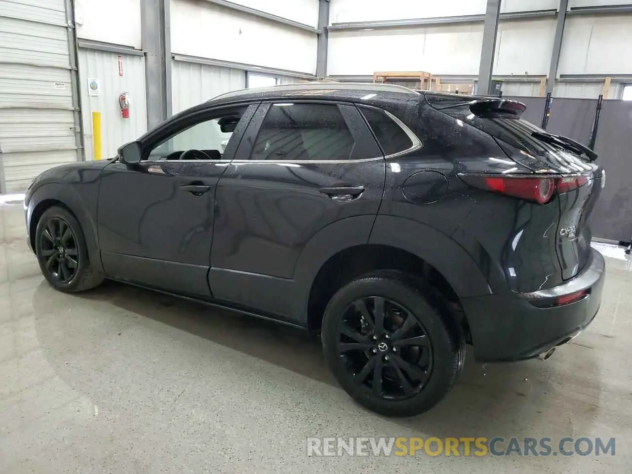 2 Photograph of a damaged car 3MVDMBBM0SM762518 MAZDA CX30 2025