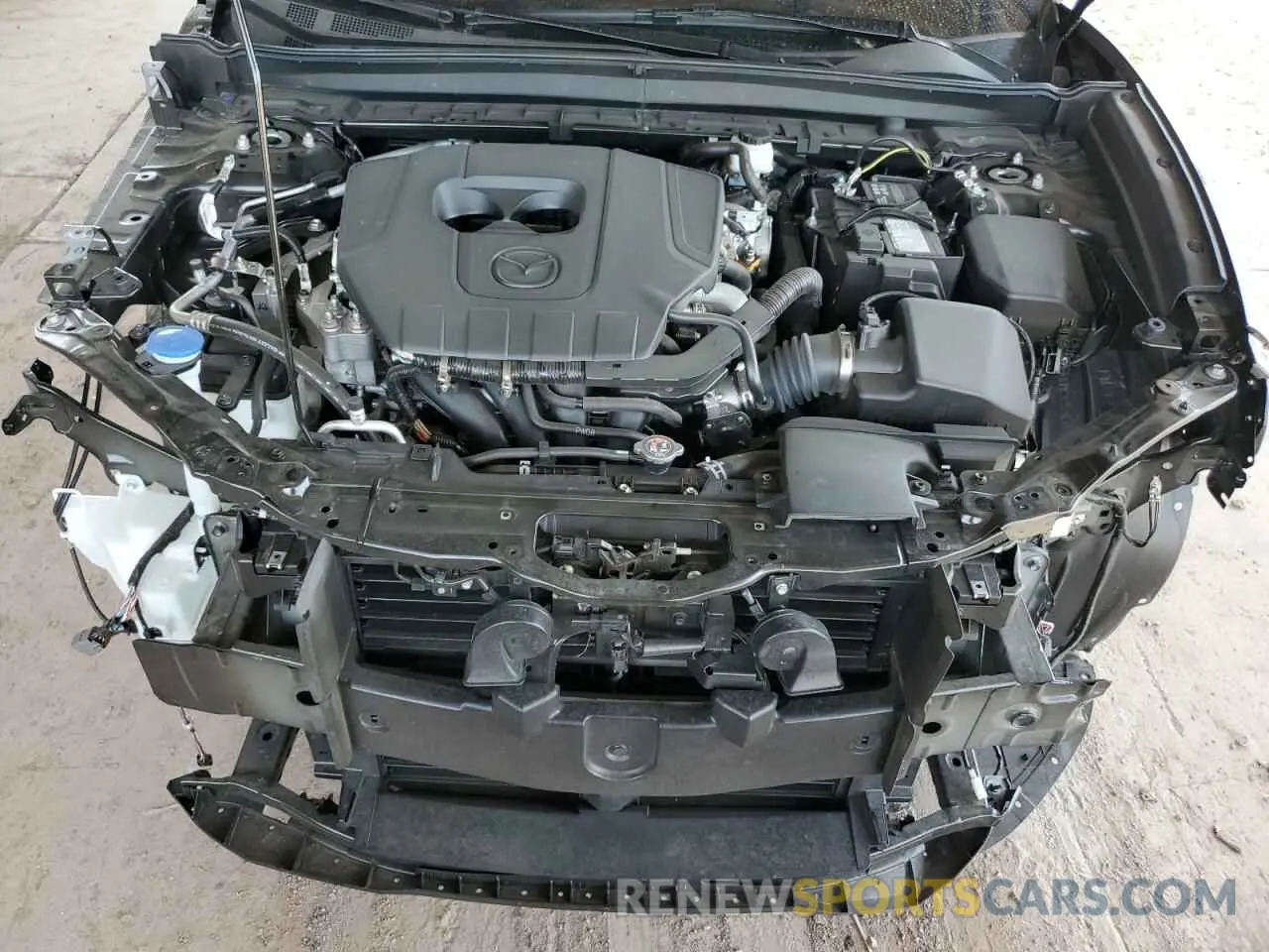 12 Фотография поврежденного автомобиля 3MVDMBBM6SM776133 MAZDA CX30 2025