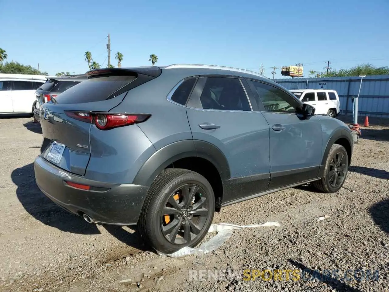 3 Photograph of a damaged car 3MVDMBCM0SM804300 MAZDA CX30 2025