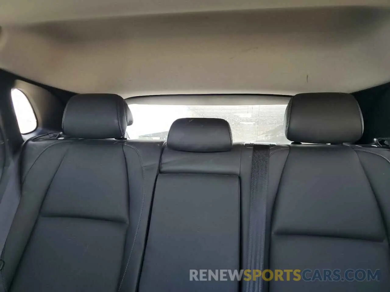 10 Фотография поврежденного автомобиля 3MVDMBCM2SM755598 MAZDA CX30 2025