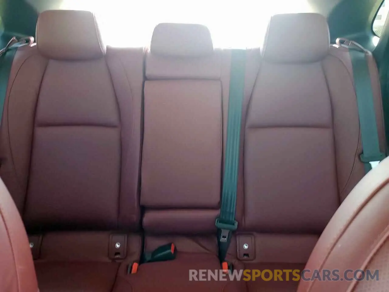 10 Фотография поврежденного автомобиля 3MVDMBCM4SM794077 MAZDA CX30 2025