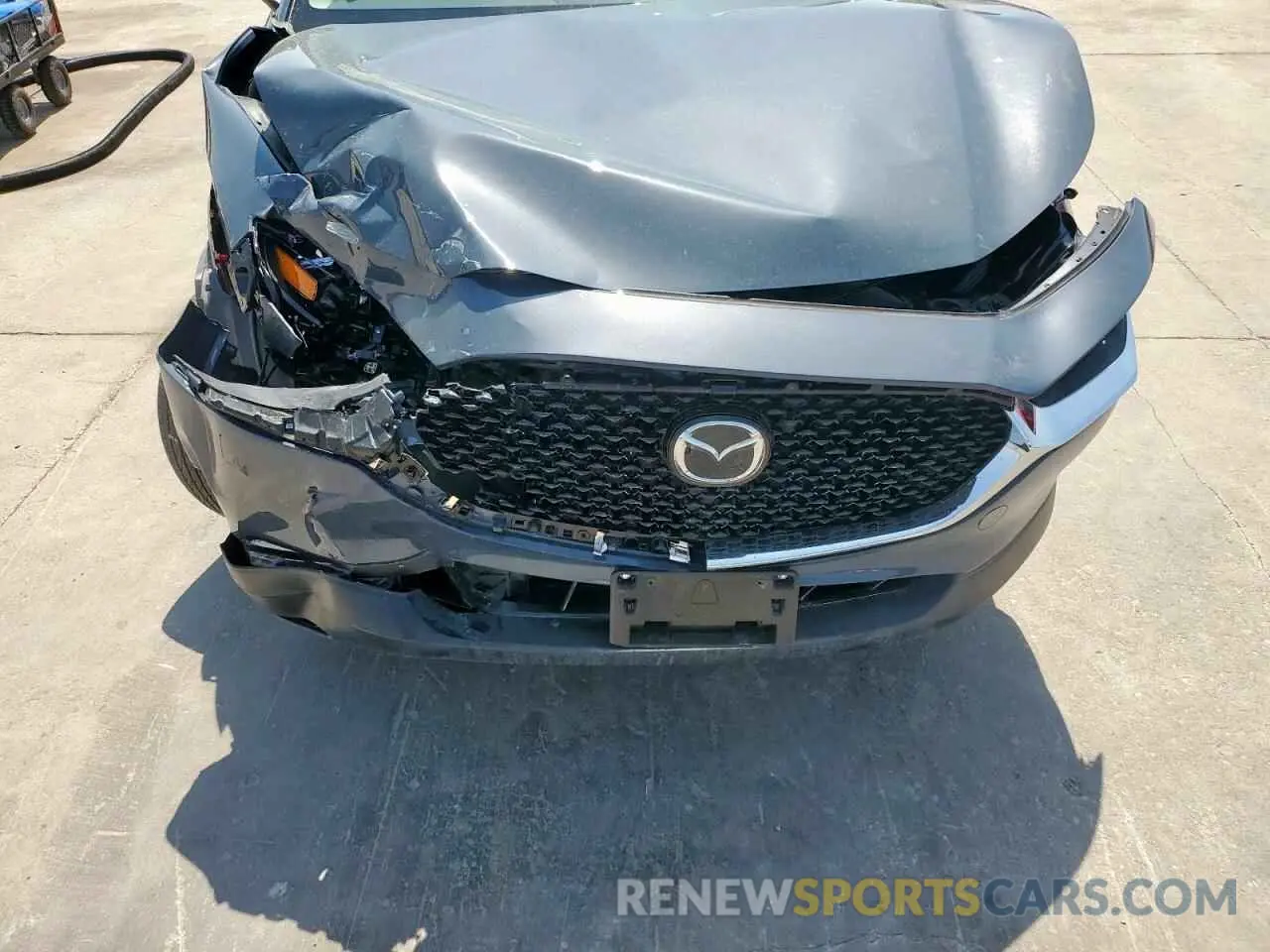13 Фотография поврежденного автомобиля 3MVDMBCM4SM794077 MAZDA CX30 2025