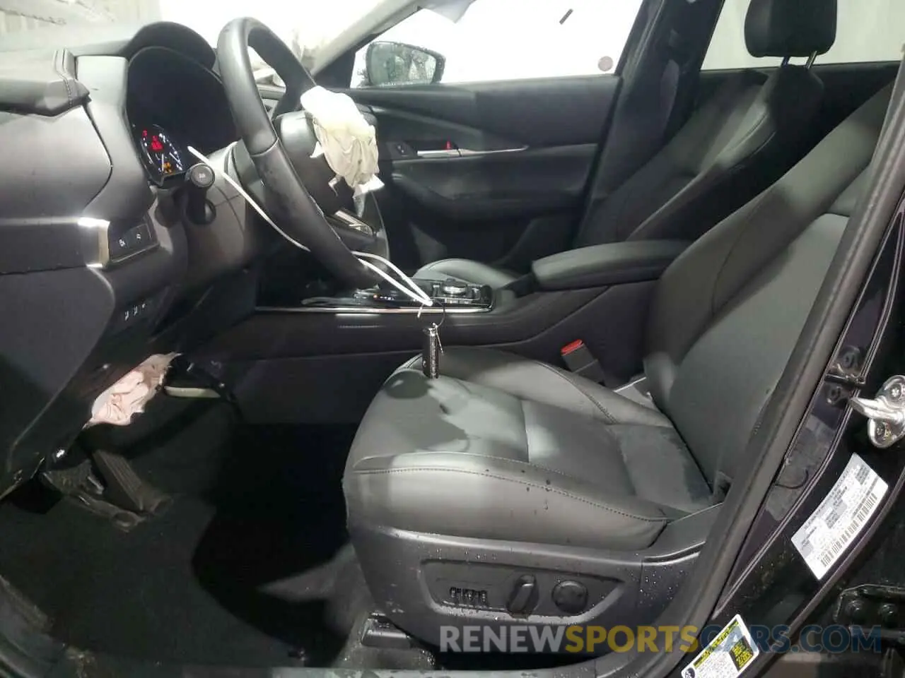 7 Photograph of a damaged car 3MVDMBCM6SM790368 MAZDA CX30 2025