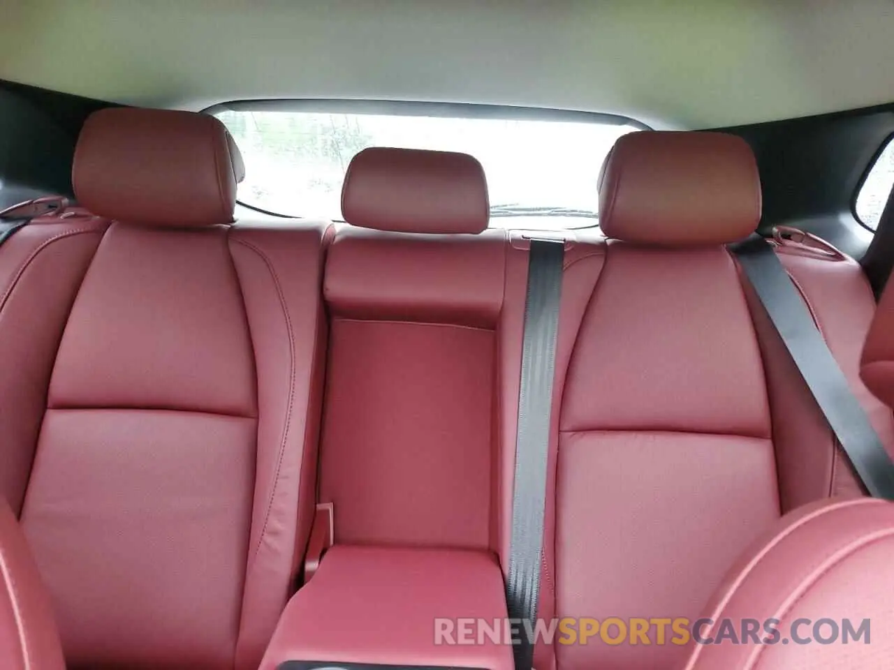 10 Фотография поврежденного автомобиля 3MVDMBCM9SM800942 MAZDA CX30 2025