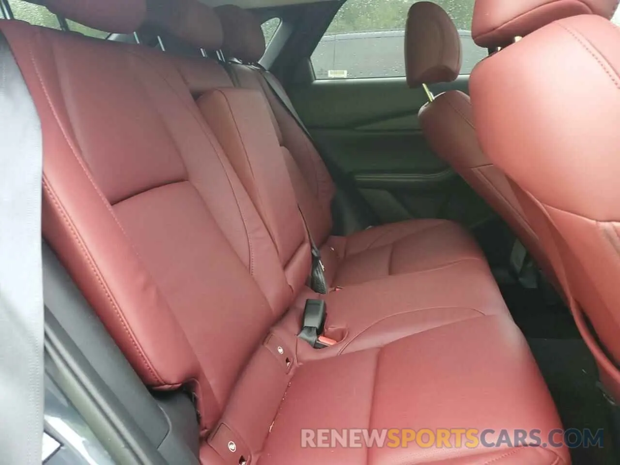 11 Фотография поврежденного автомобиля 3MVDMBCM9SM800942 MAZDA CX30 2025