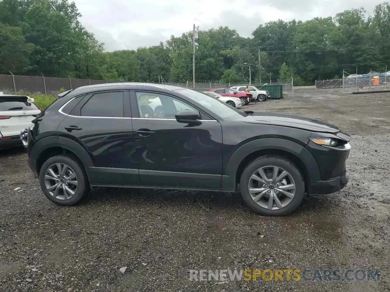 4 Фотография поврежденного автомобиля 3MVDMBCM9SM801668 MAZDA CX30 2025