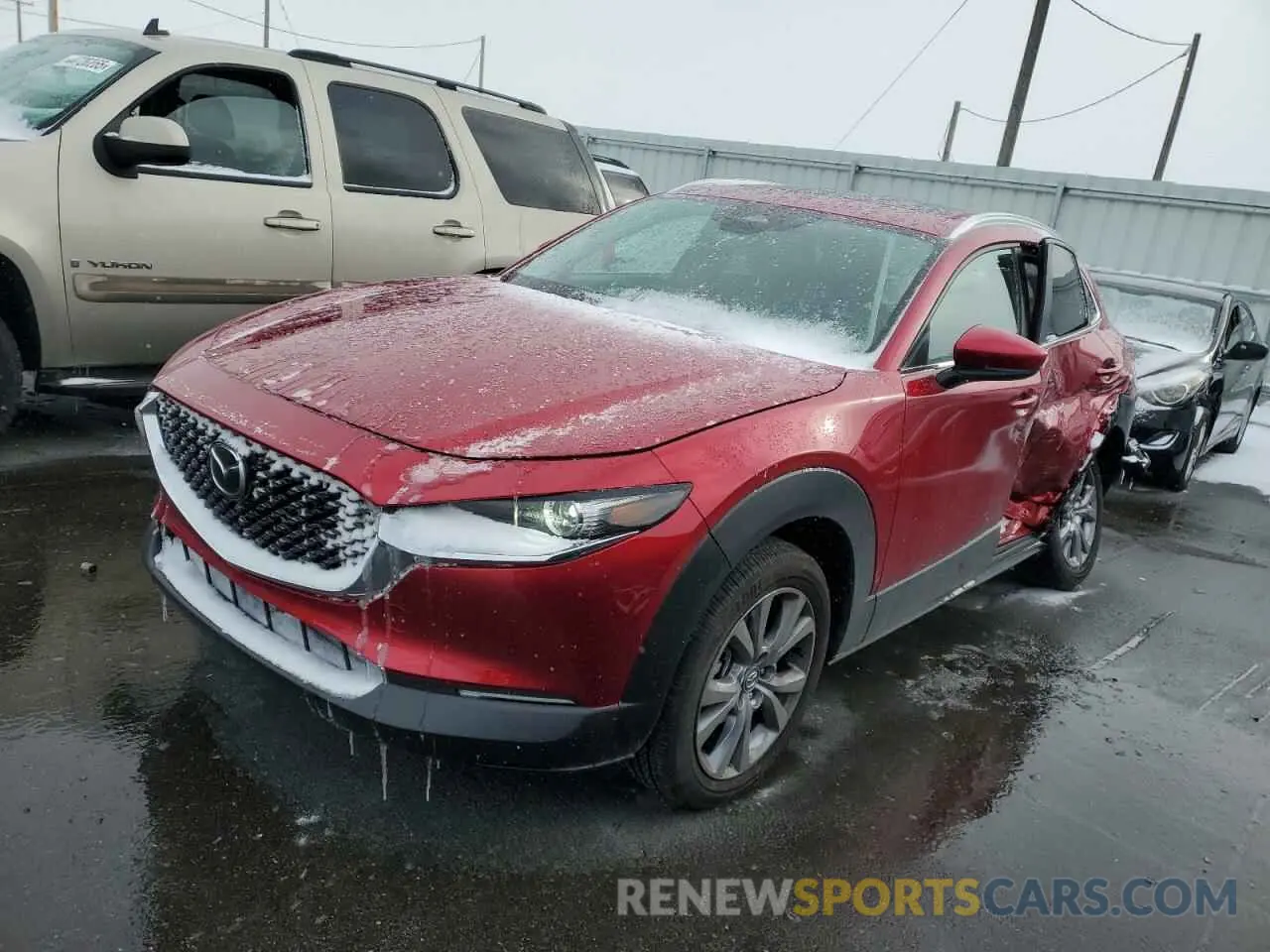 1 Фотография поврежденного автомобиля 3MVDMBCMXSM753341 MAZDA CX30 2025