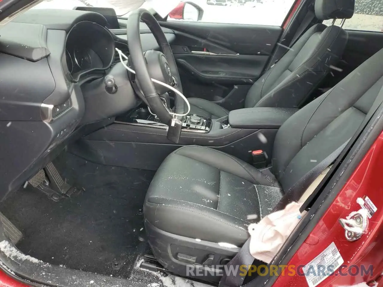 7 Фотография поврежденного автомобиля 3MVDMBCMXSM753341 MAZDA CX30 2025