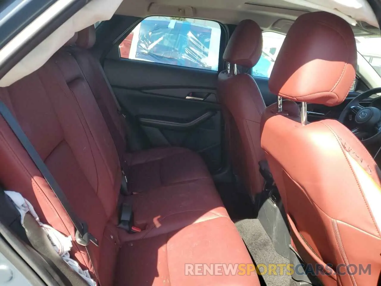11 Photograph of a damaged car 3MVDMBCMXSM764341 MAZDA CX30 2025
