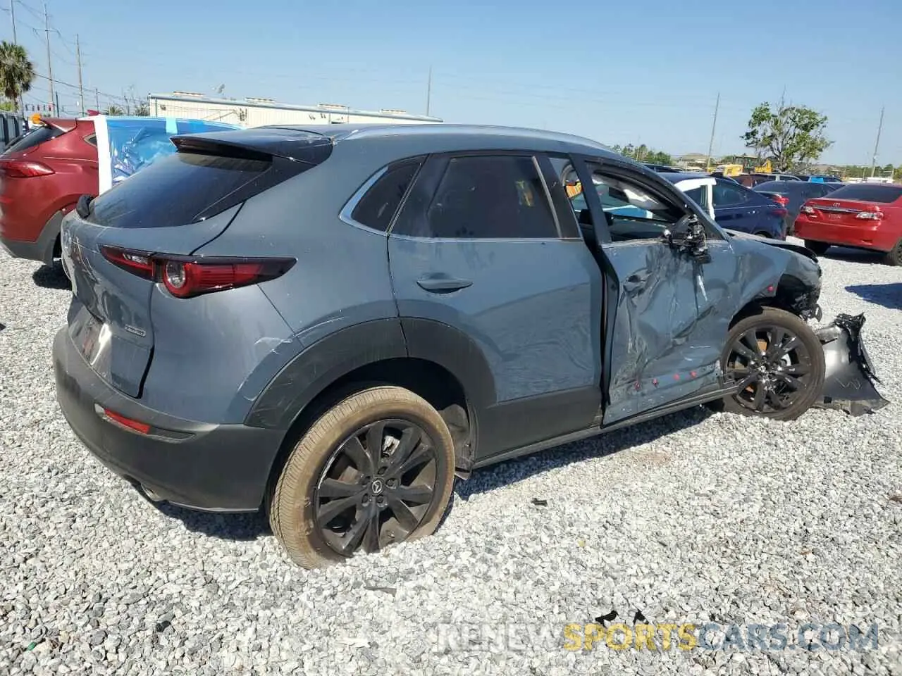3 Photograph of a damaged car 3MVDMBCMXSM764341 MAZDA CX30 2025