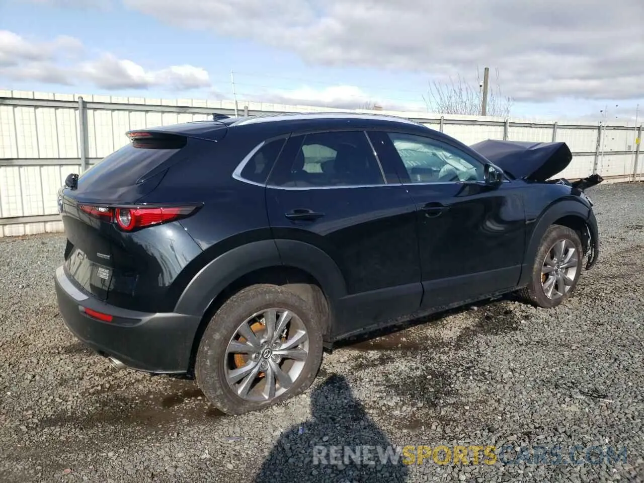 3 Photograph of a damaged car 3MVDMBDM6SM791678 MAZDA CX30 2025