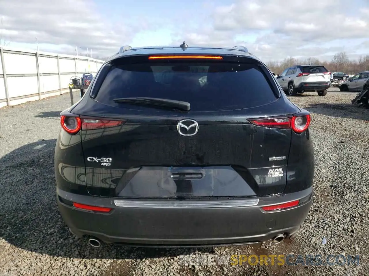 6 Photograph of a damaged car 3MVDMBDM6SM791678 MAZDA CX30 2025