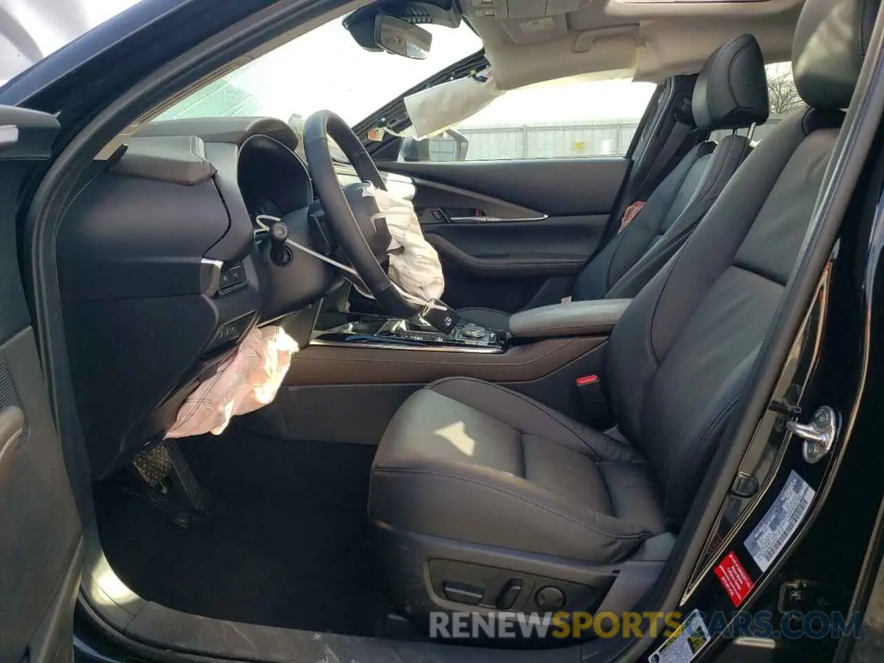 7 Photograph of a damaged car 3MVDMBDM6SM791678 MAZDA CX30 2025