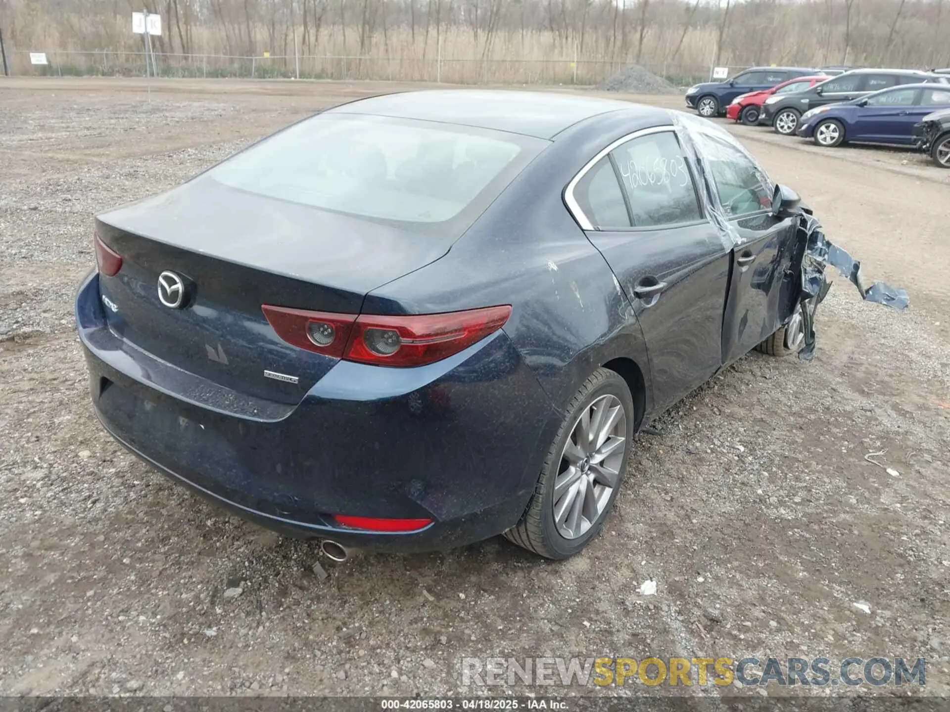 4 Photograph of a damaged car 3MZBPAAL9KM111503 MAZDA MAZDA3 2019